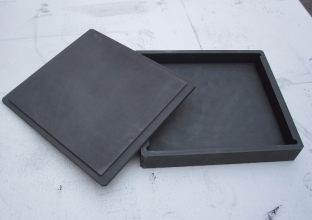 石墨盒廠家分享石墨開發(fā)利用的特點(圖1) 石墨盒廠家分享石墨開發(fā)利用的特點(圖1)